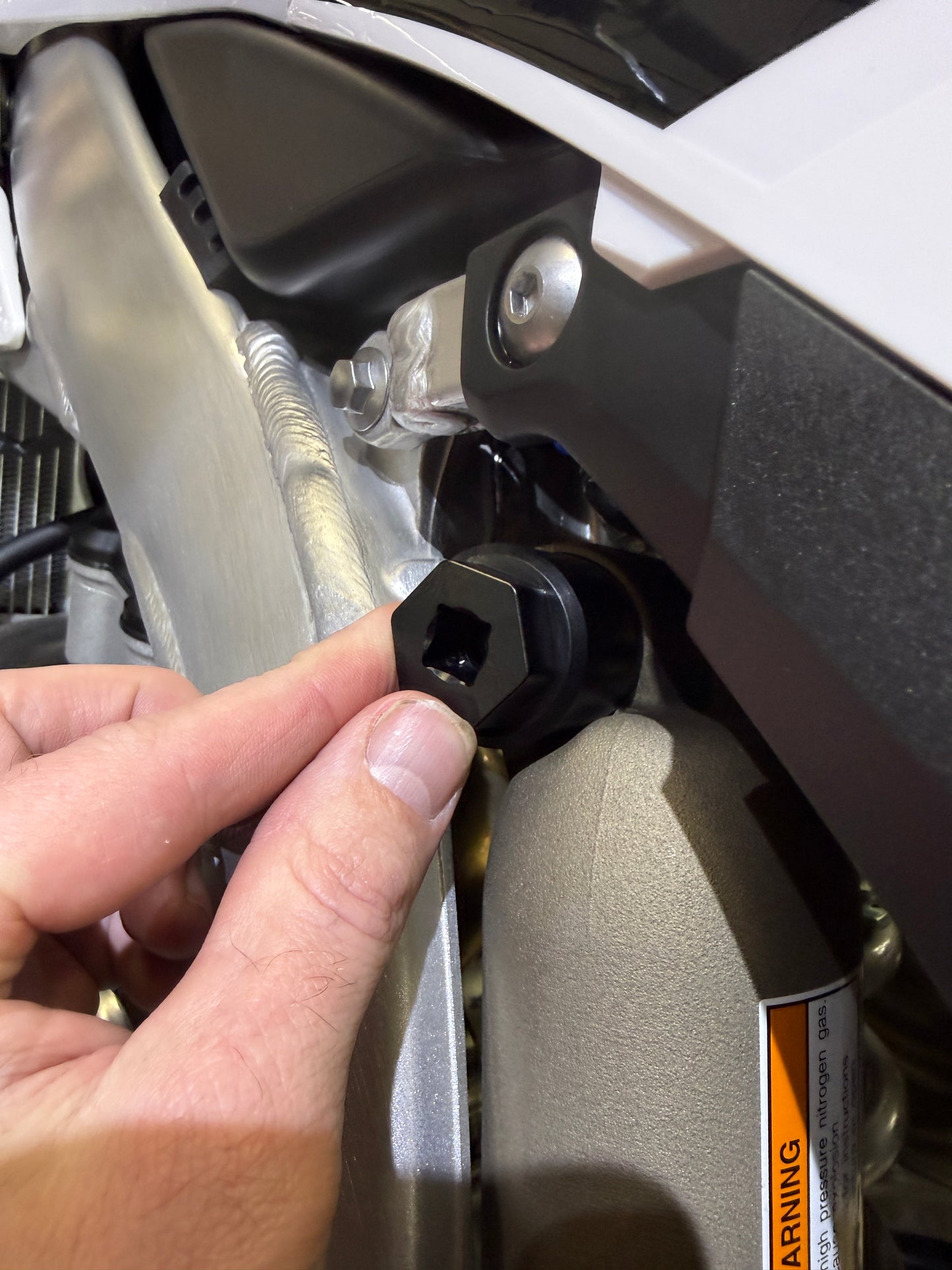 KYB and Showa 24mm CAJ socket - clicker compatible